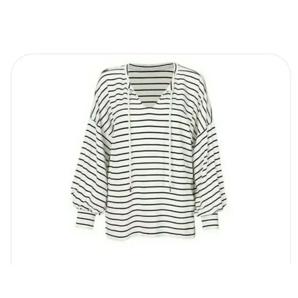 CAbi Tops - CAbi size M Relax Game Day Sweatshirt Tee Black/White Stripe balloon sleeves